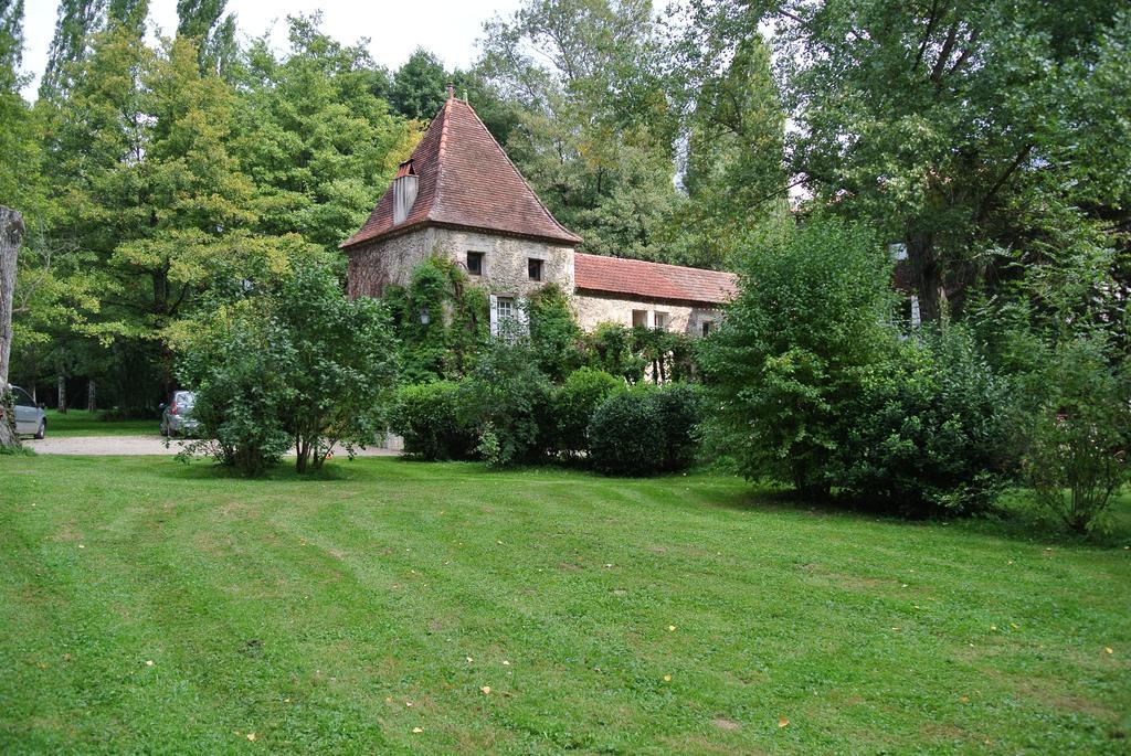 Bazens Moulin De Repassat Etape Voie Verte מראה חיצוני תמונה
